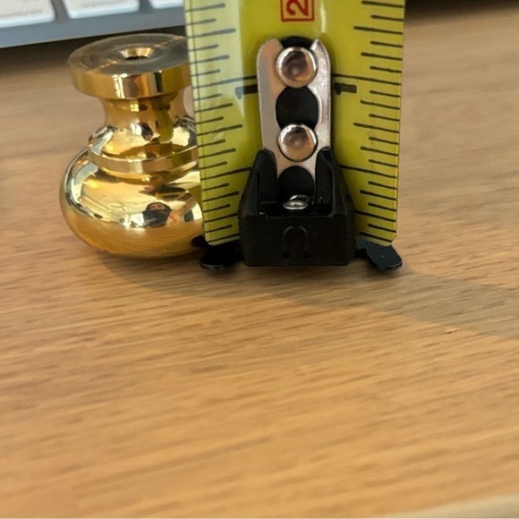 Set of 2 cabinet door knobs Solid brass. New - Picture 8 of 9